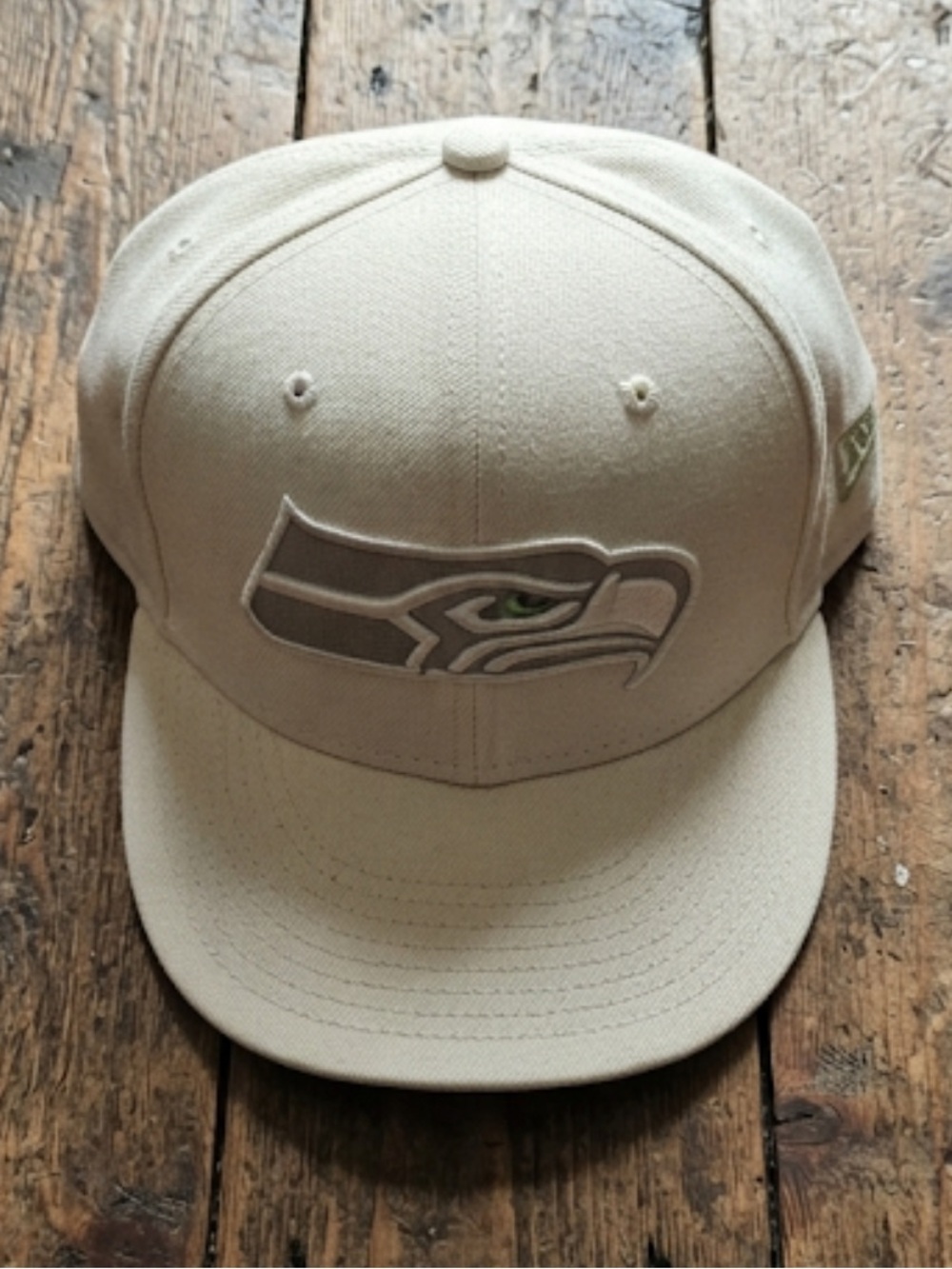 Seattle Seahawks white snapback hat OS